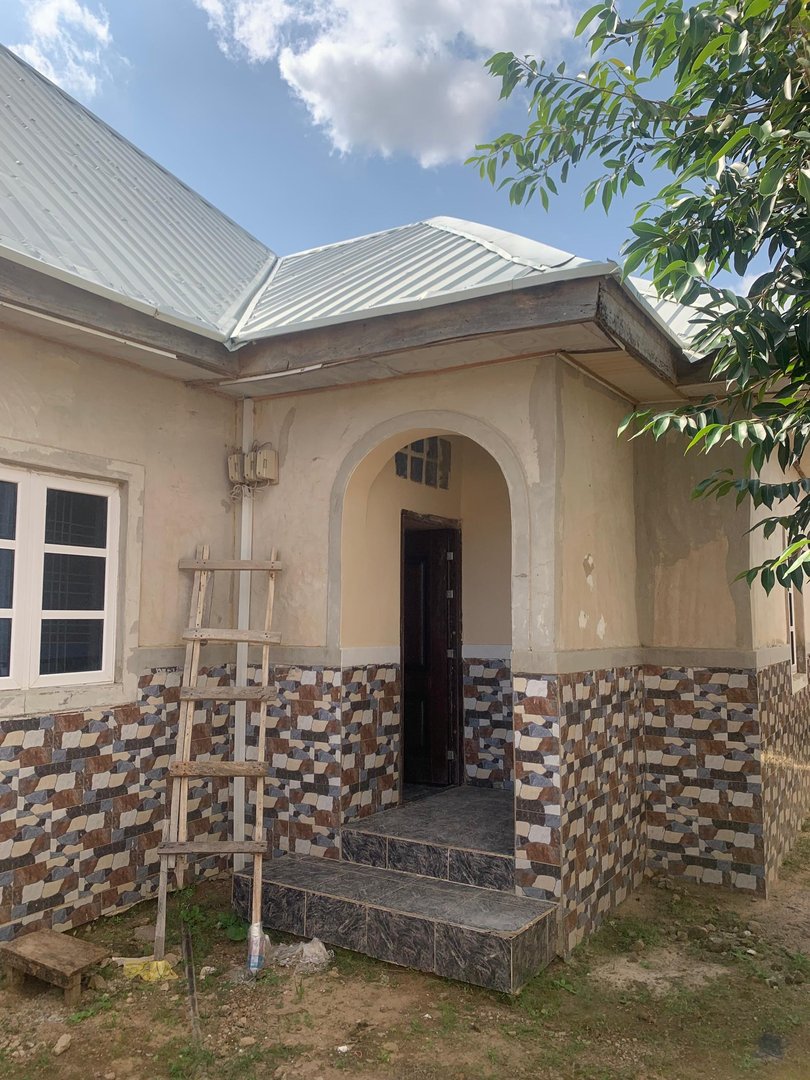 3 bedroom house with BQ